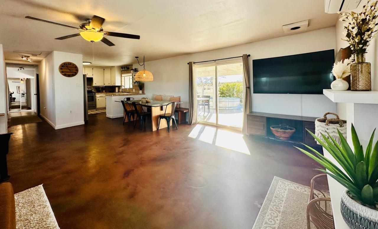 فيلا Ravens Nest Ranch, Fire Pit , Views, Near Jt Park! جوشوا تري المظهر الخارجي الصورة